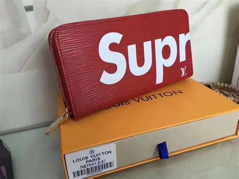 cartera louis vuitton supreme precio